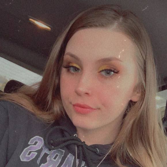 chloe_steward